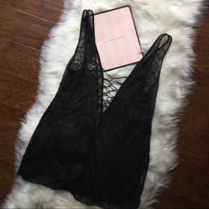 {Victoria's Secret} Black Lace Lingerie Slip Med